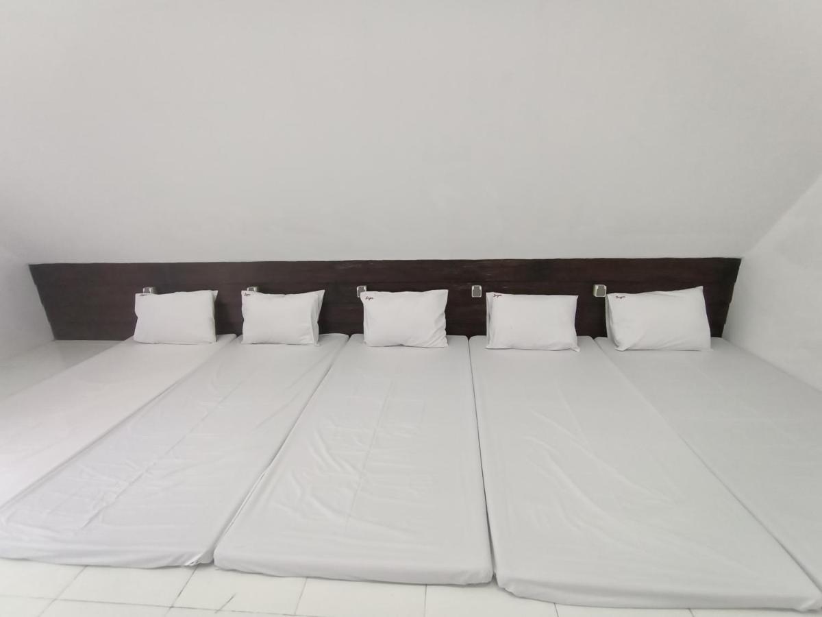 Hostel Seger Nusantara Kalisat Exteriér fotografie