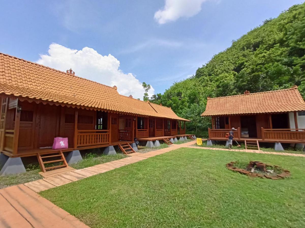 Hostel Seger Nusantara Kalisat Exteriér fotografie