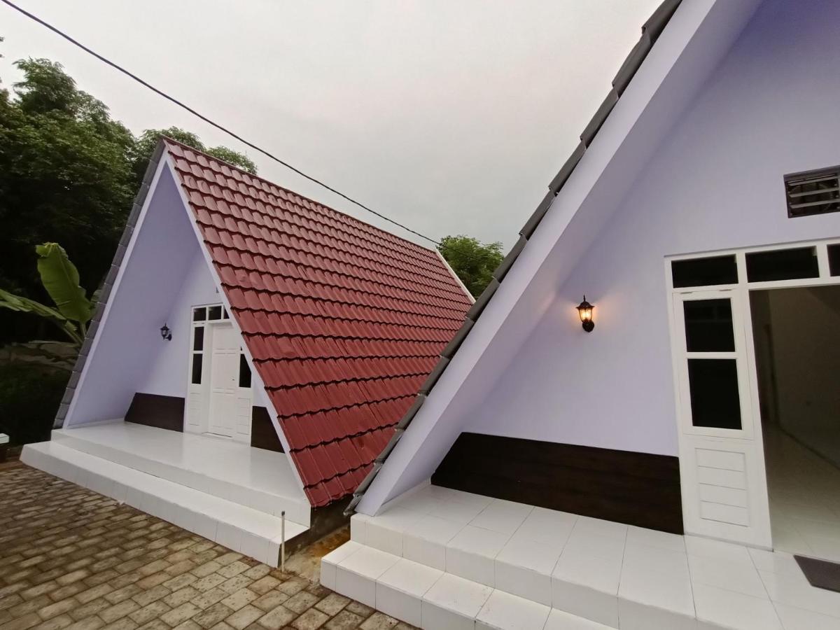 Hostel Seger Nusantara Kalisat Exteriér fotografie
